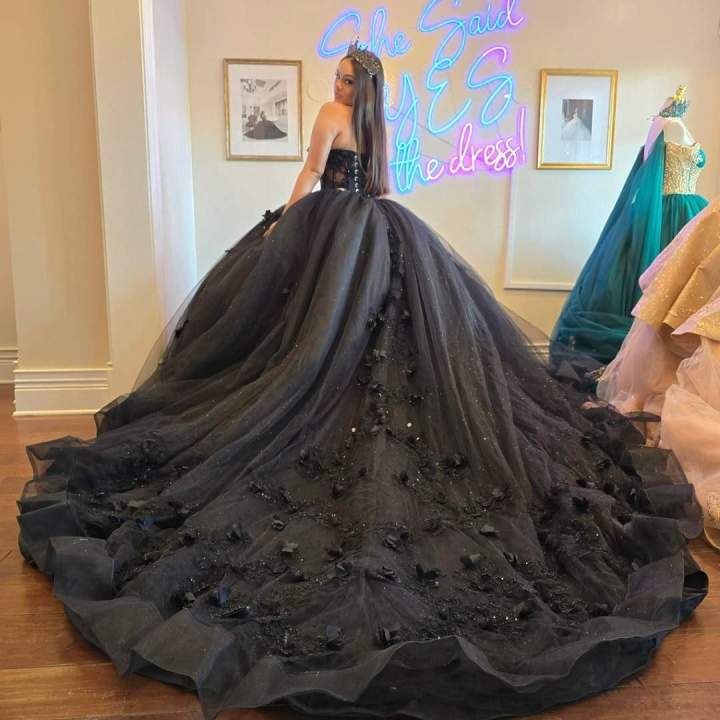 Dresses For Prom Kendall